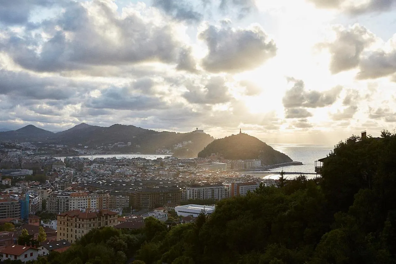Boutique Hotel Mendi Argia San Sebastian